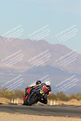 media/Feb-08-2025-CVMA (Sat) [[fcc6d2831a]]/Race 11-Amateur Supersport Open/